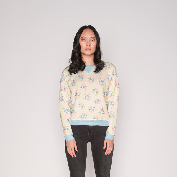 PLDM2052-EsteeFloral - Mockup 2